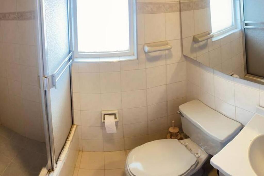 Modern With Double Bed * Bogotá